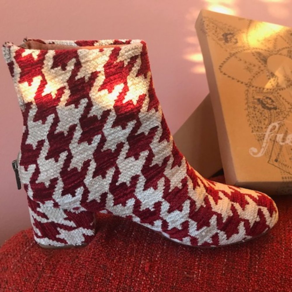 Free People Magic Tapestry Boot 6.5/37